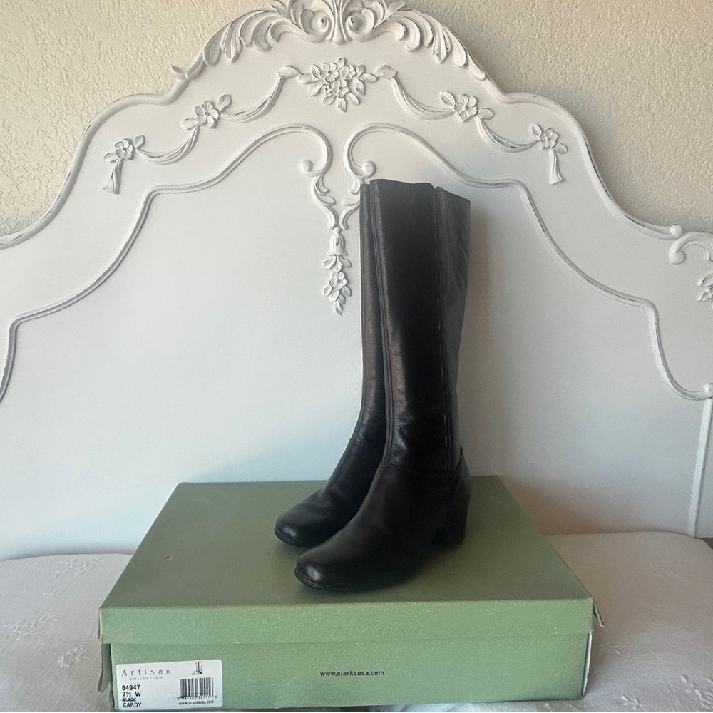 Clark’s Artesian Black knee High boots Leather
